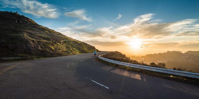 DTC品牌出海新路径：如何通过品牌故事驱动数字贸易增长